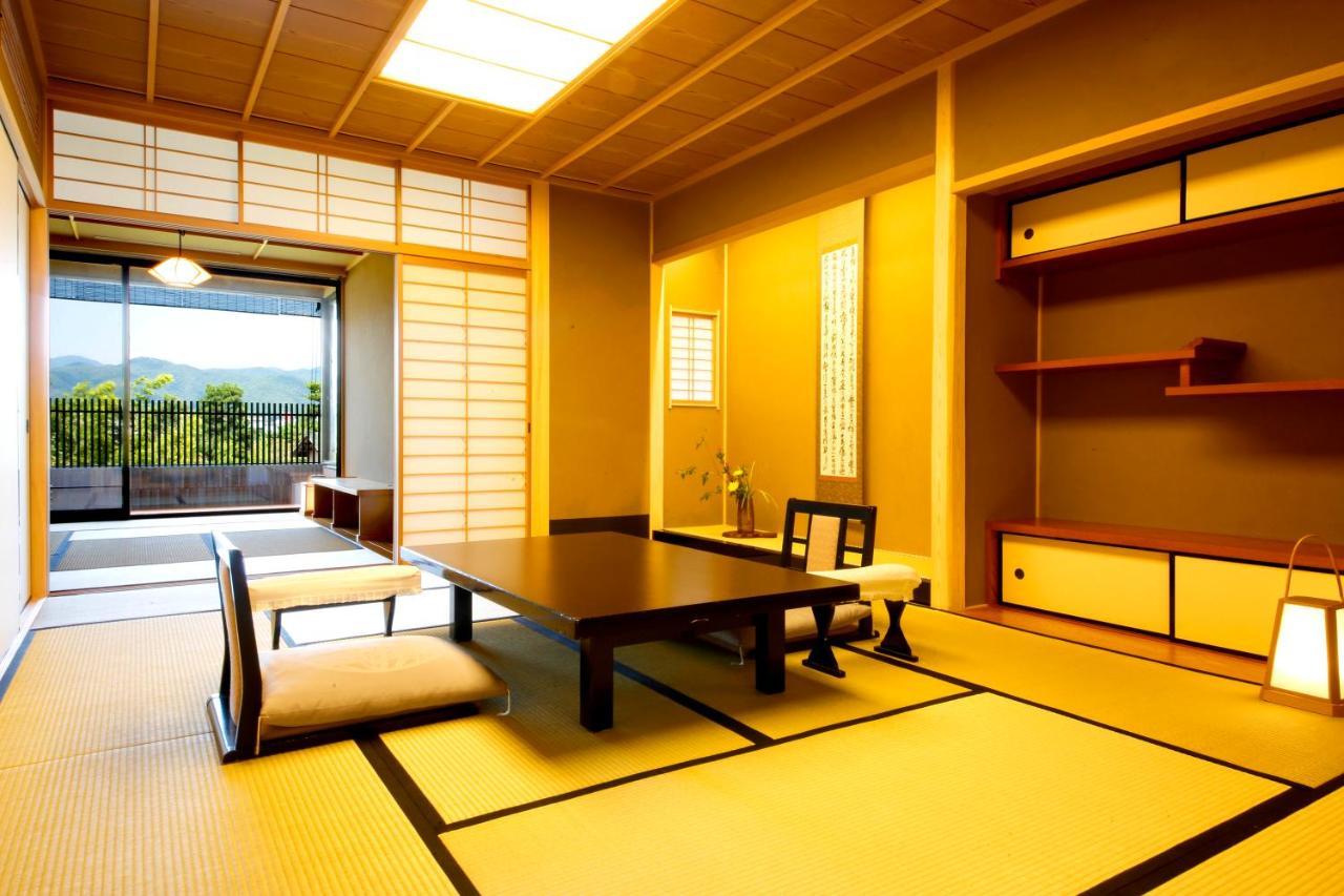 Kyoto Arashiyama Onsen Ryokan Togetsutei Kültér fotó